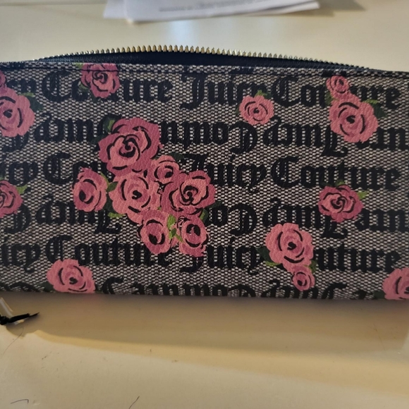 Juicy - Picture 6 of 10